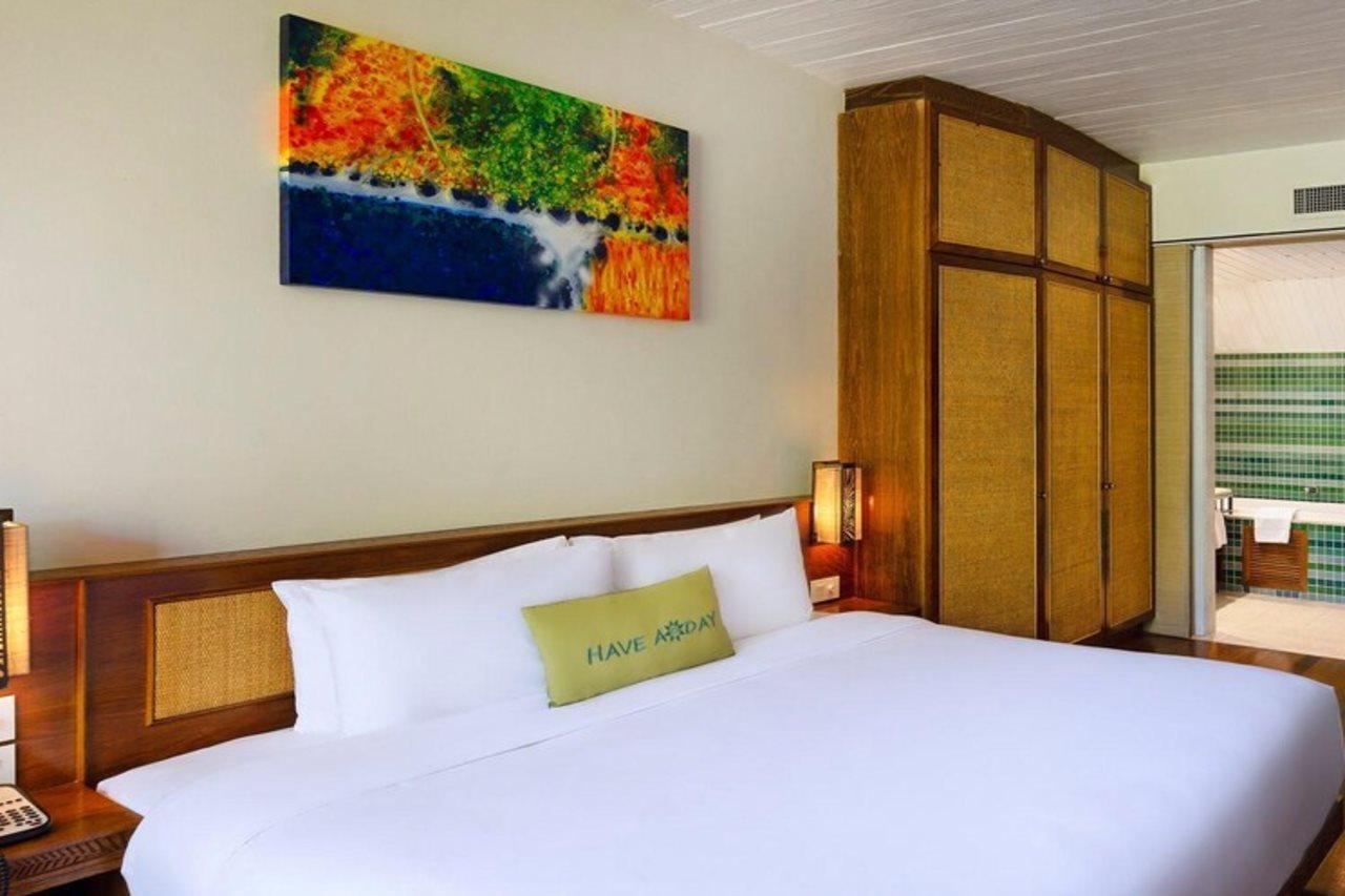 Avani Barbarons Seychelles Resort Grand Anse  Bagian luar foto