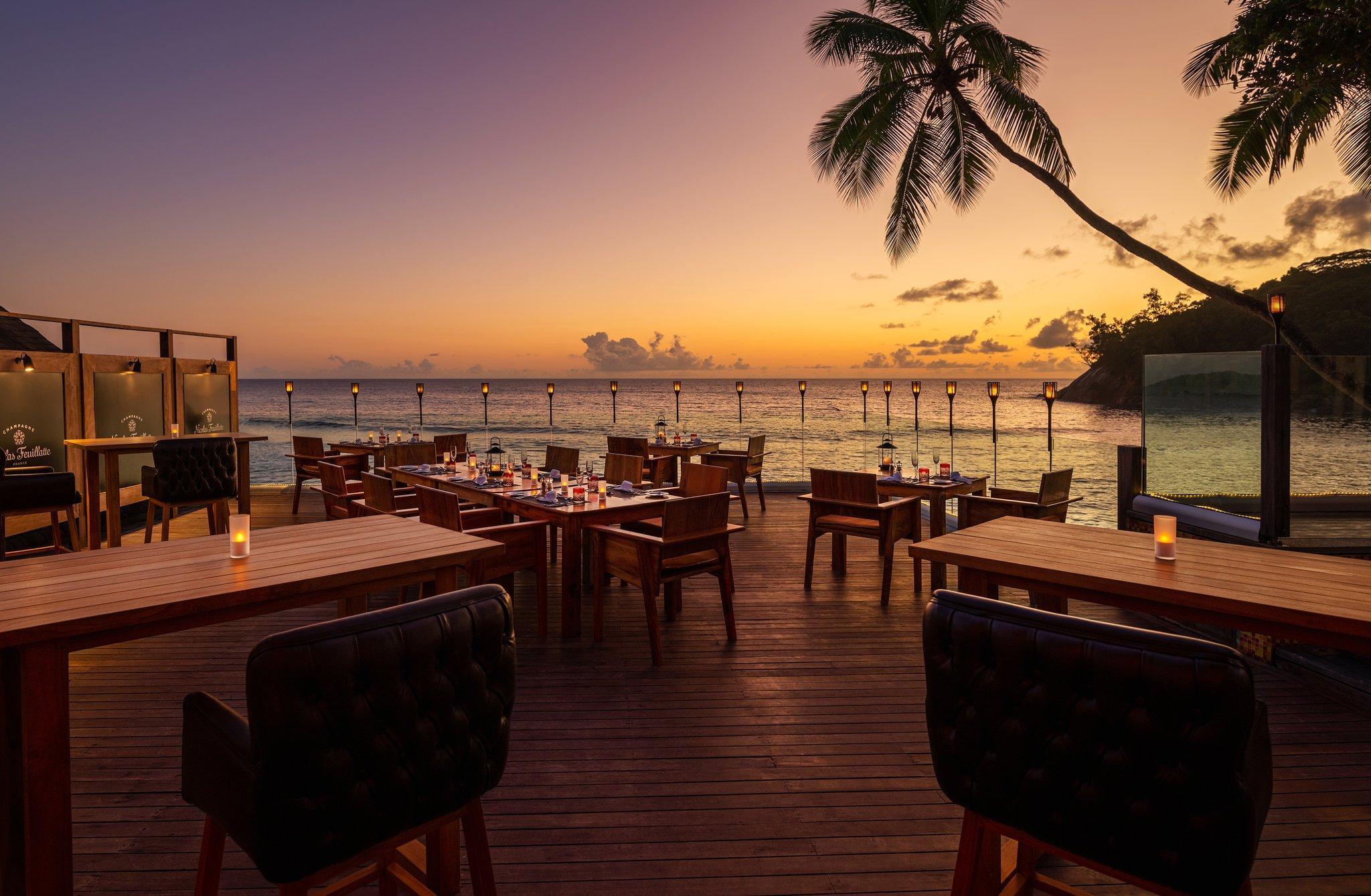 Avani Barbarons Seychelles Resort Grand Anse  Bagian luar foto