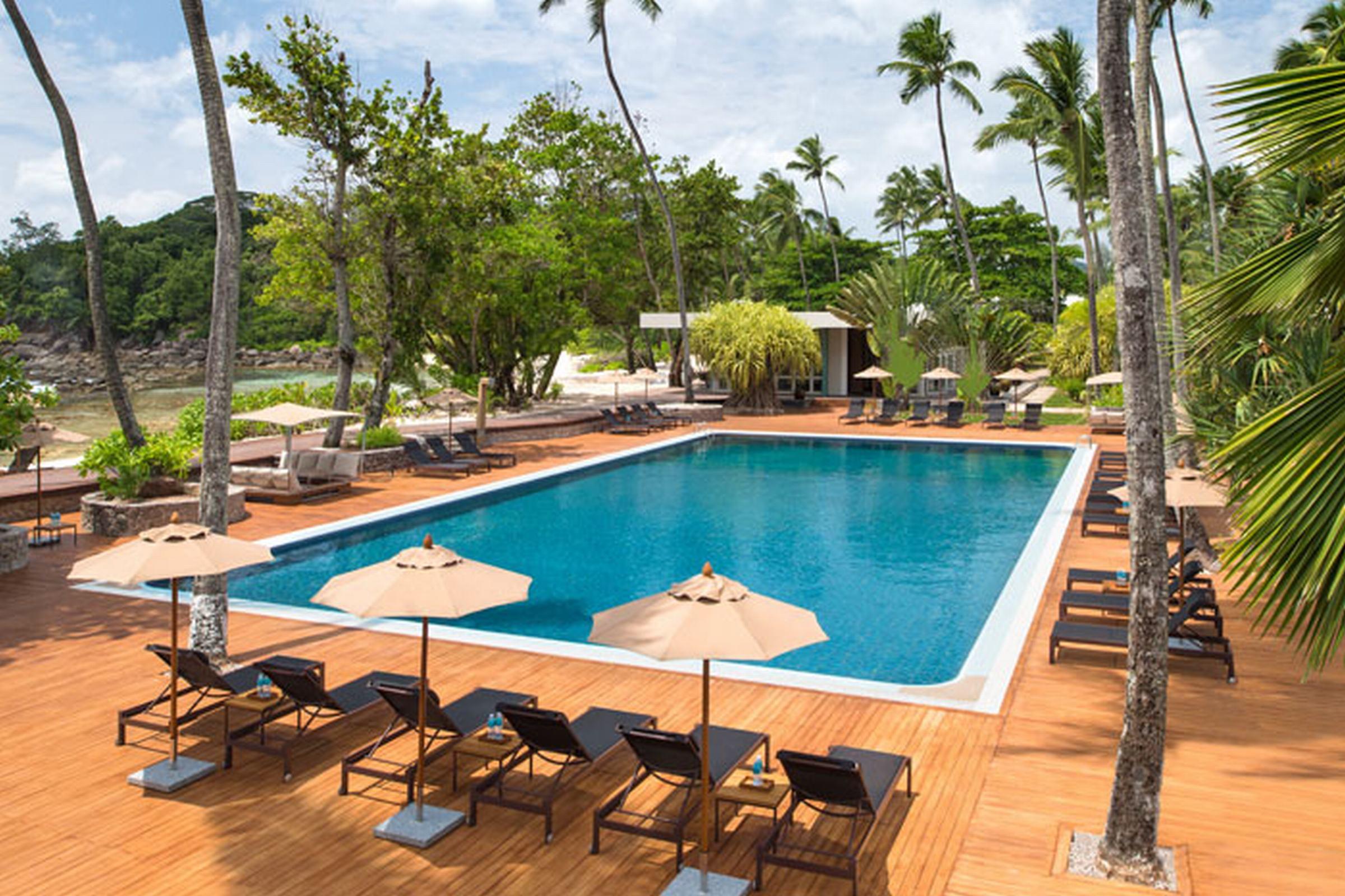 Avani Barbarons Seychelles Resort Grand Anse  Bagian luar foto