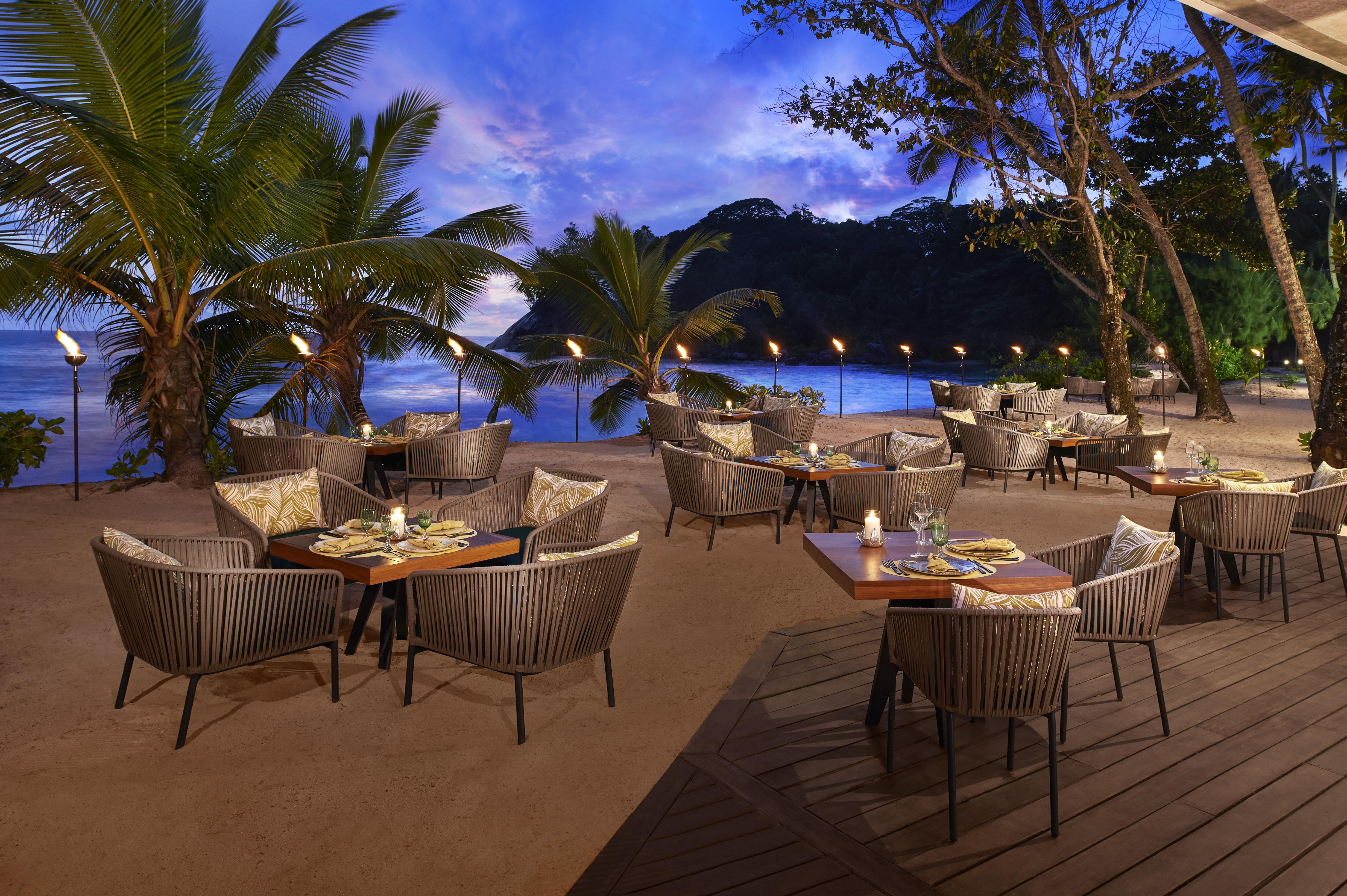 Avani Barbarons Seychelles Resort Grand Anse  Bagian luar foto