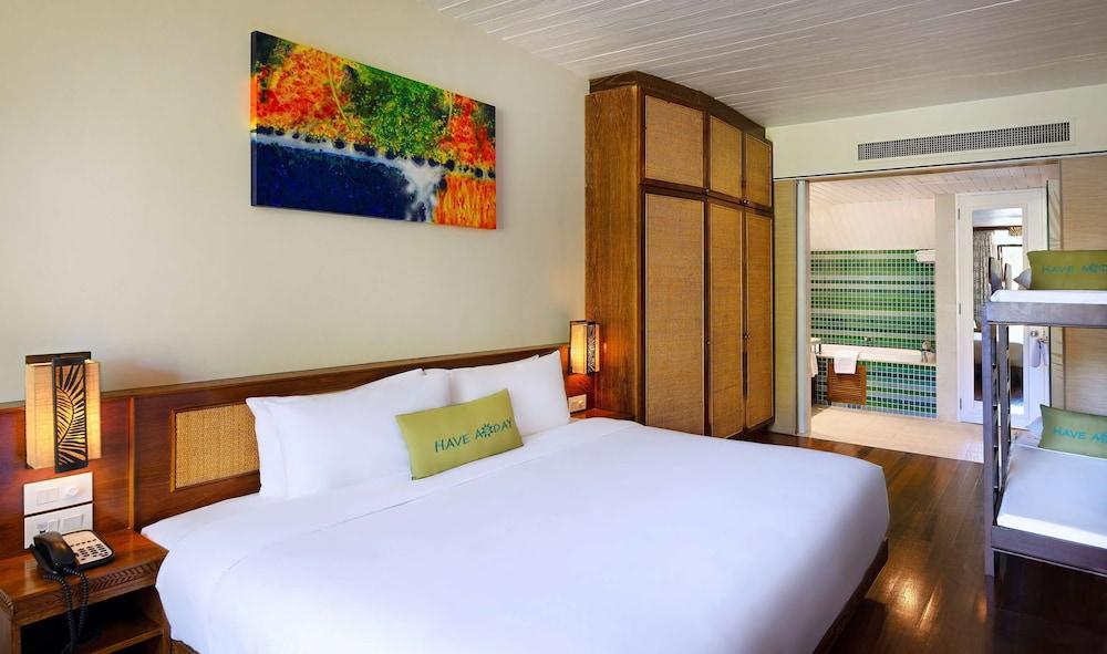 Avani Barbarons Seychelles Resort Grand Anse  Bagian luar foto