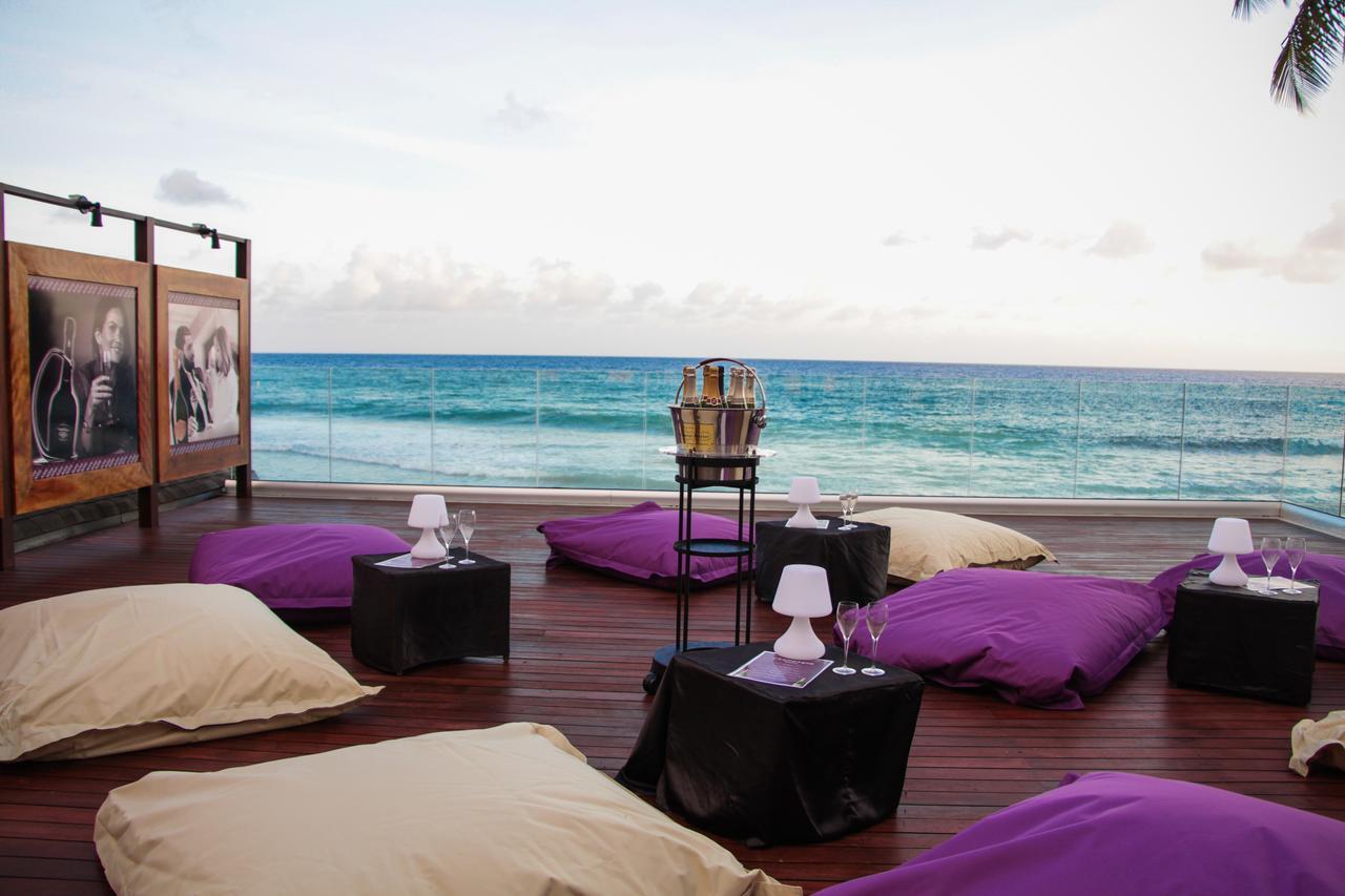 Avani Barbarons Seychelles Resort Grand Anse  Bagian luar foto